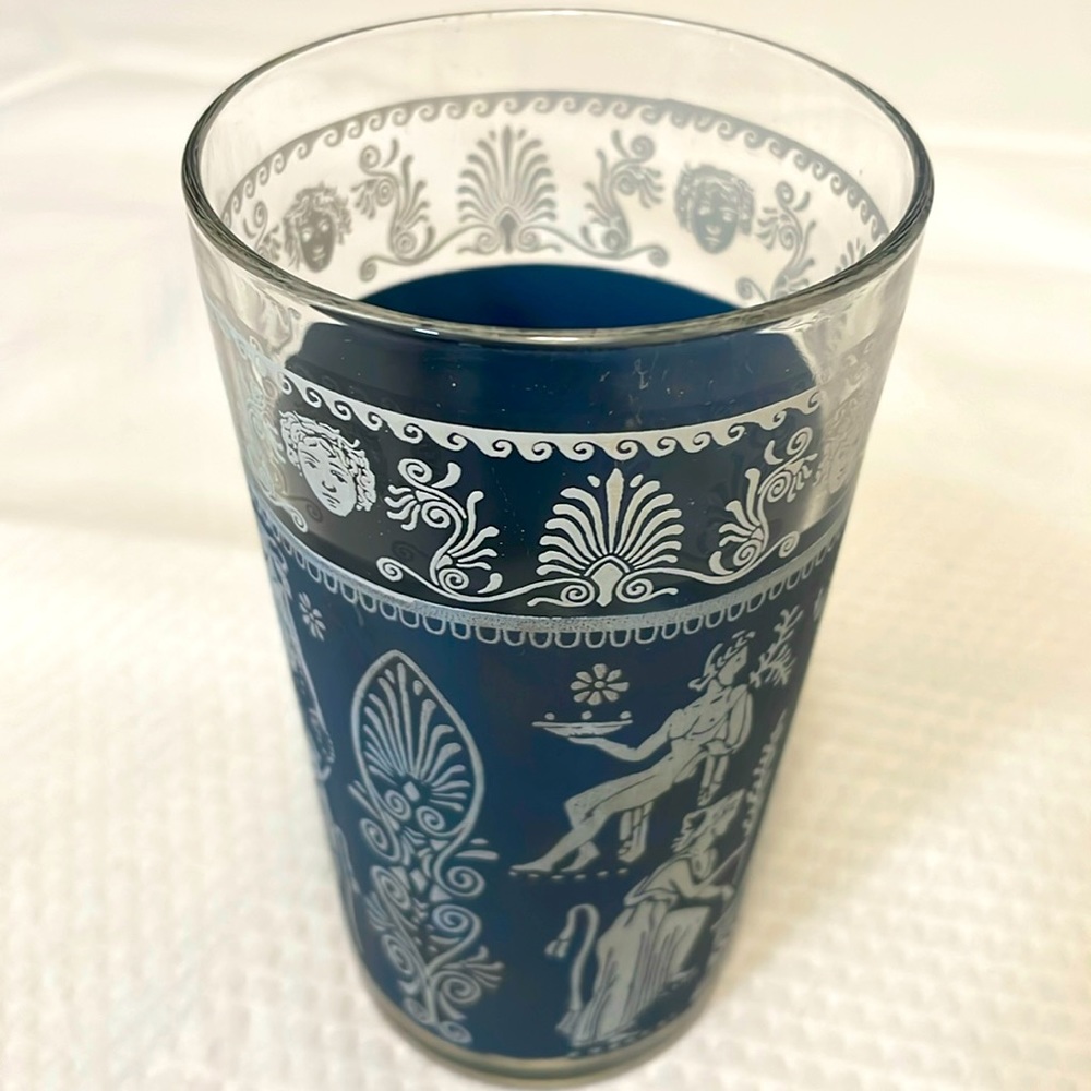VINTAGE JEANNETTE CORINTHIANS GLASS WARE